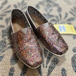 NWT Toms Colorful Glitter Slip-Ons